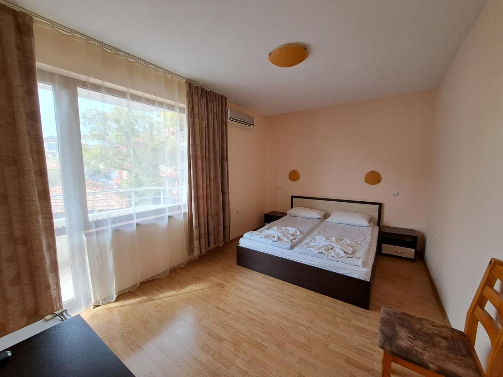 Guest House Lazur Obzor Oda fotoğraf