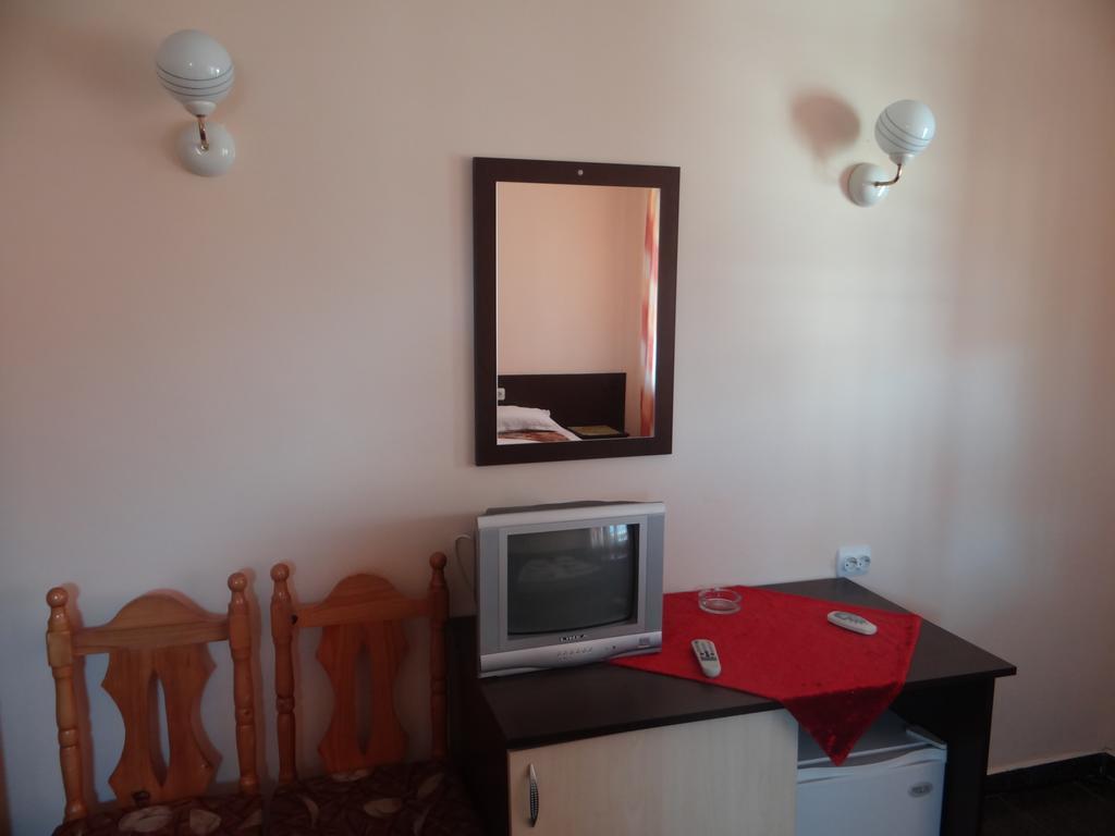 Guest House Lazur Obzor Oda fotoğraf
