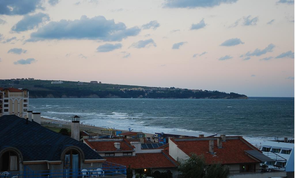 Guest House Lazur Obzor Oda fotoğraf